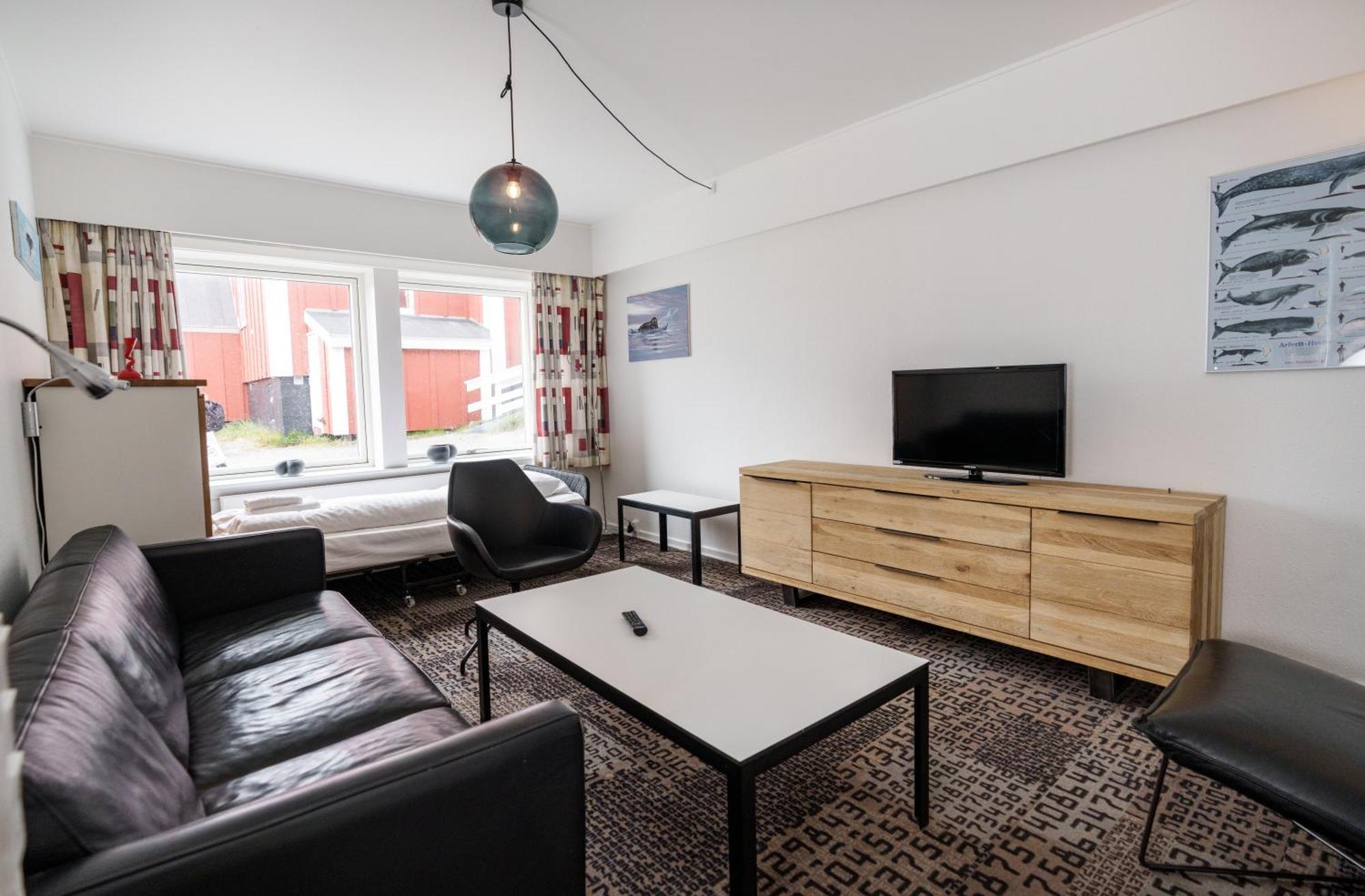 Hotel Nordbo Nuuk Zewnętrze zdjęcie